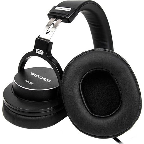 Tascam Bass XL Monitoring Headphones – Black
